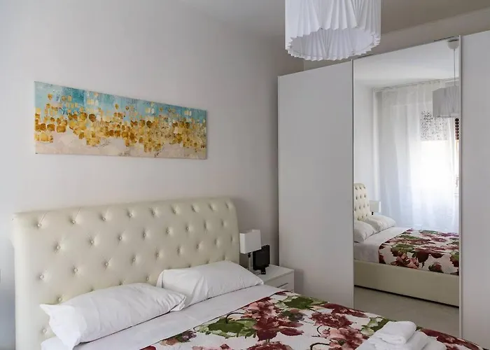 Modern Apartment near Ponte Vecchio.